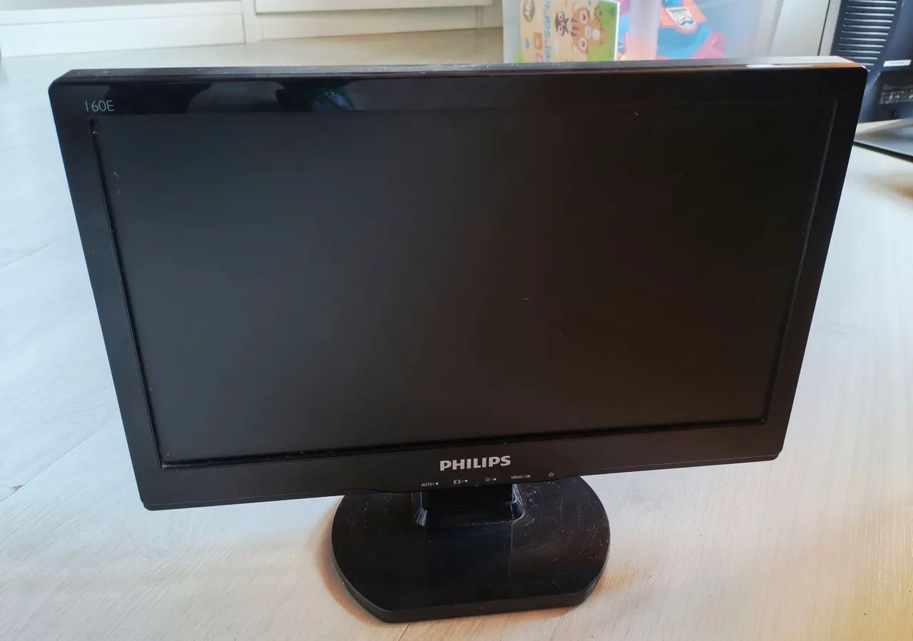 Monitor Philips 15.6" 