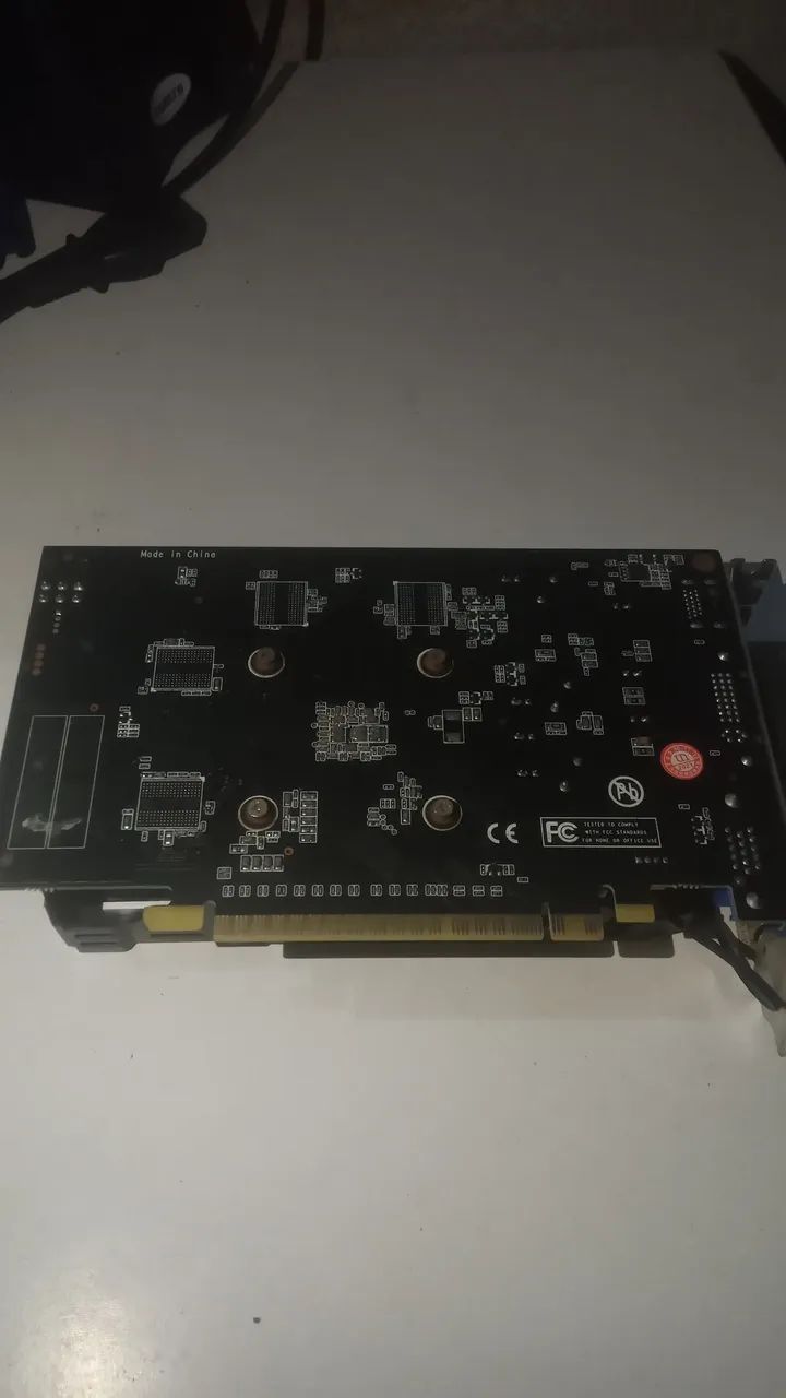 GTX 750 TI 2GB VEINEDA (COM DEFEITO) - Foto 2