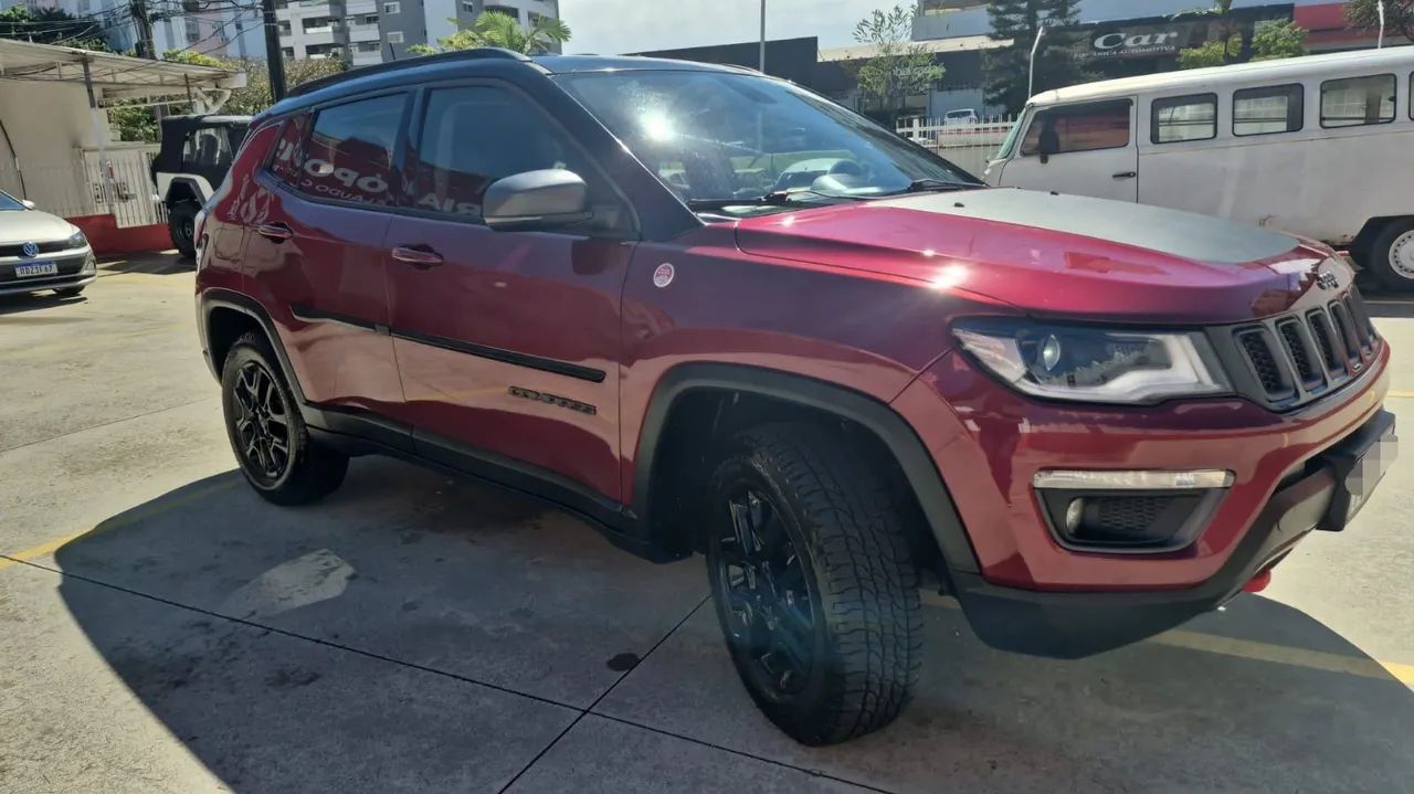 Jeep Compass Trailhawk 2.0 4X4 Dies. 16V Aut. 2017 - Foto 2