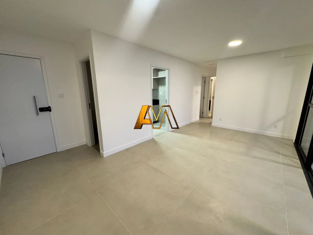 APTO 3/4 COM VARANDA AMPLA EM JAGUARIBE - Foto 2