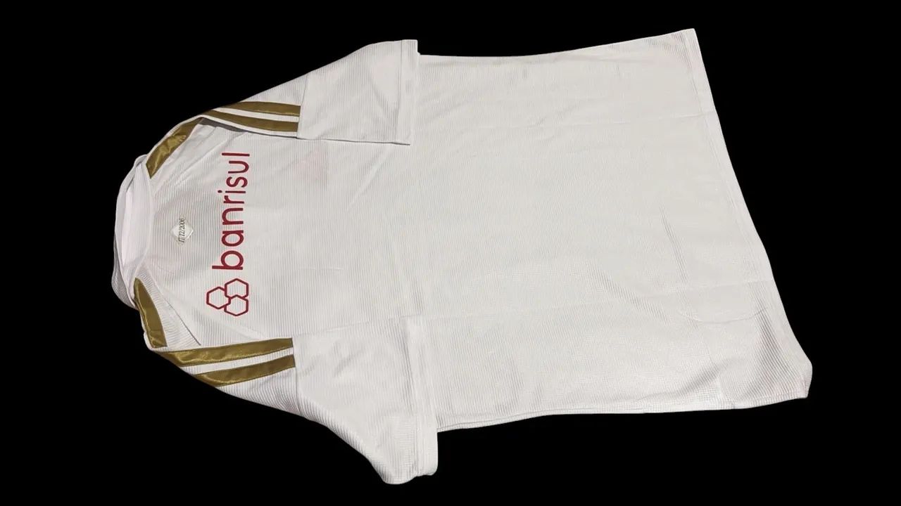 Camiseta original nova com etiqueta 