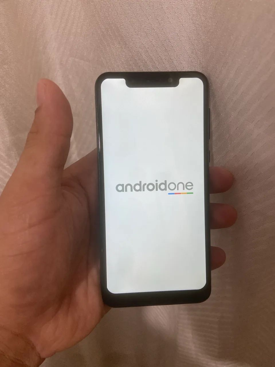 MOTO ONE TOP