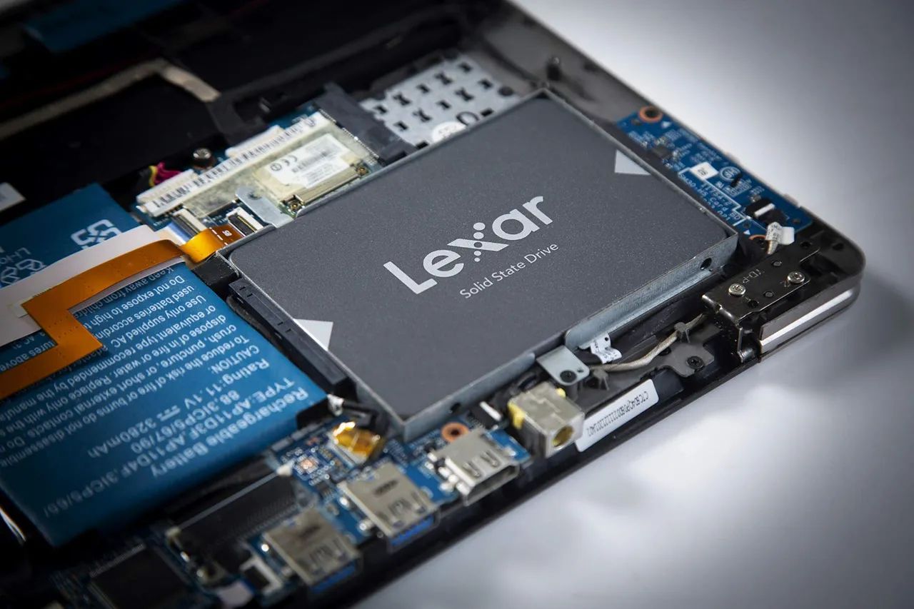 SSD SATA LEXAR NS100 256GB - Foto 2