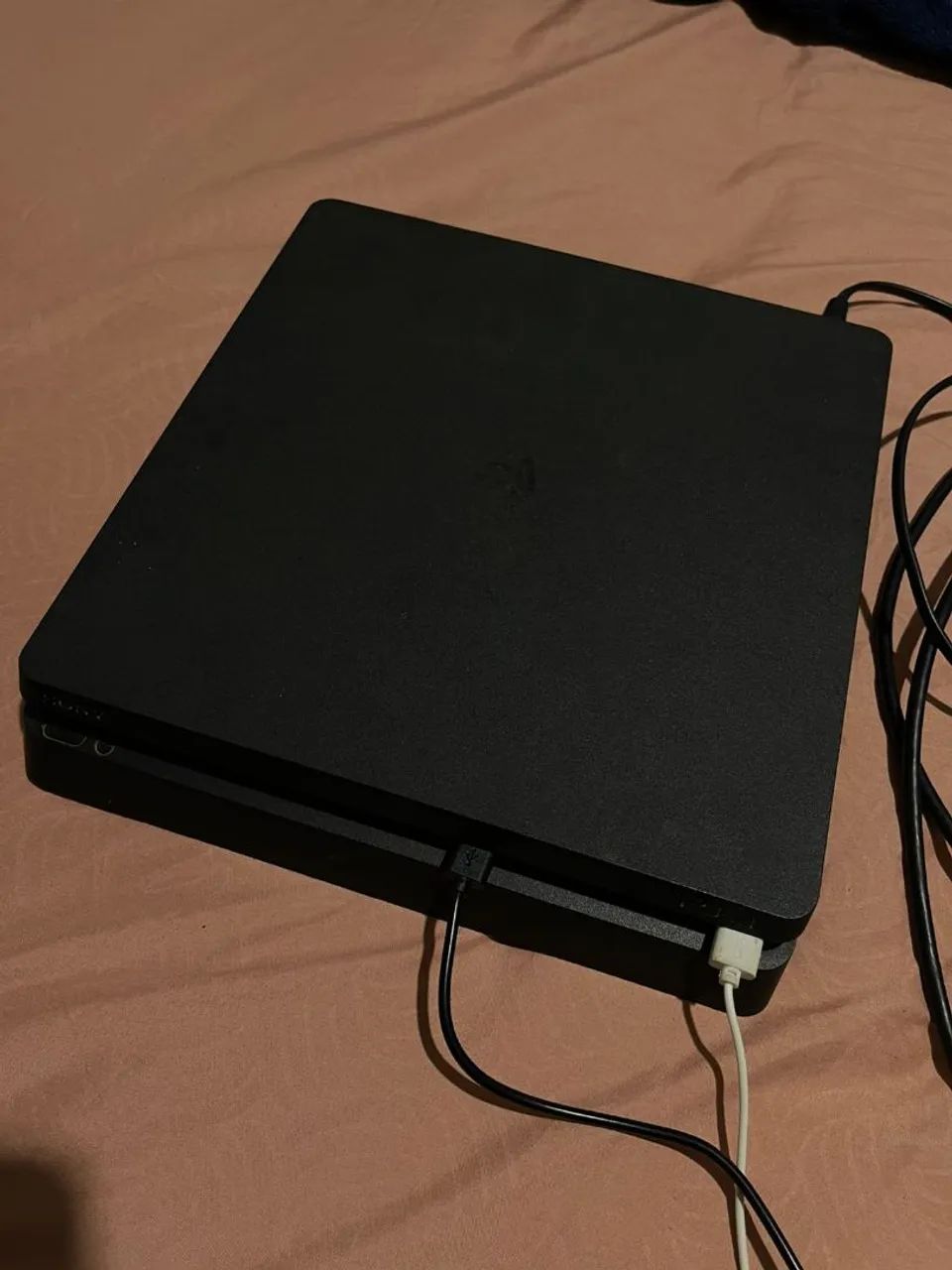 Vendo ps4 de 1tb