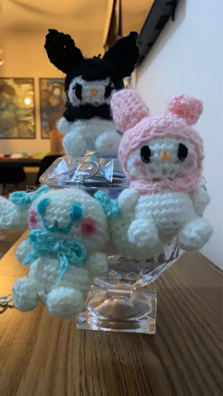 Chaveiros de amigurumi aproximadamente 10 cm - Foto 4