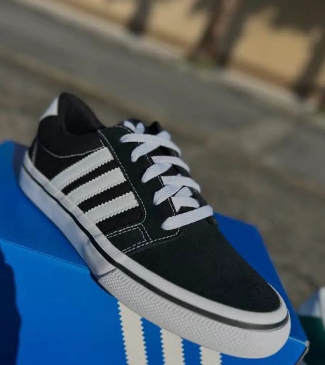 Tênis adidas   - Foto 2