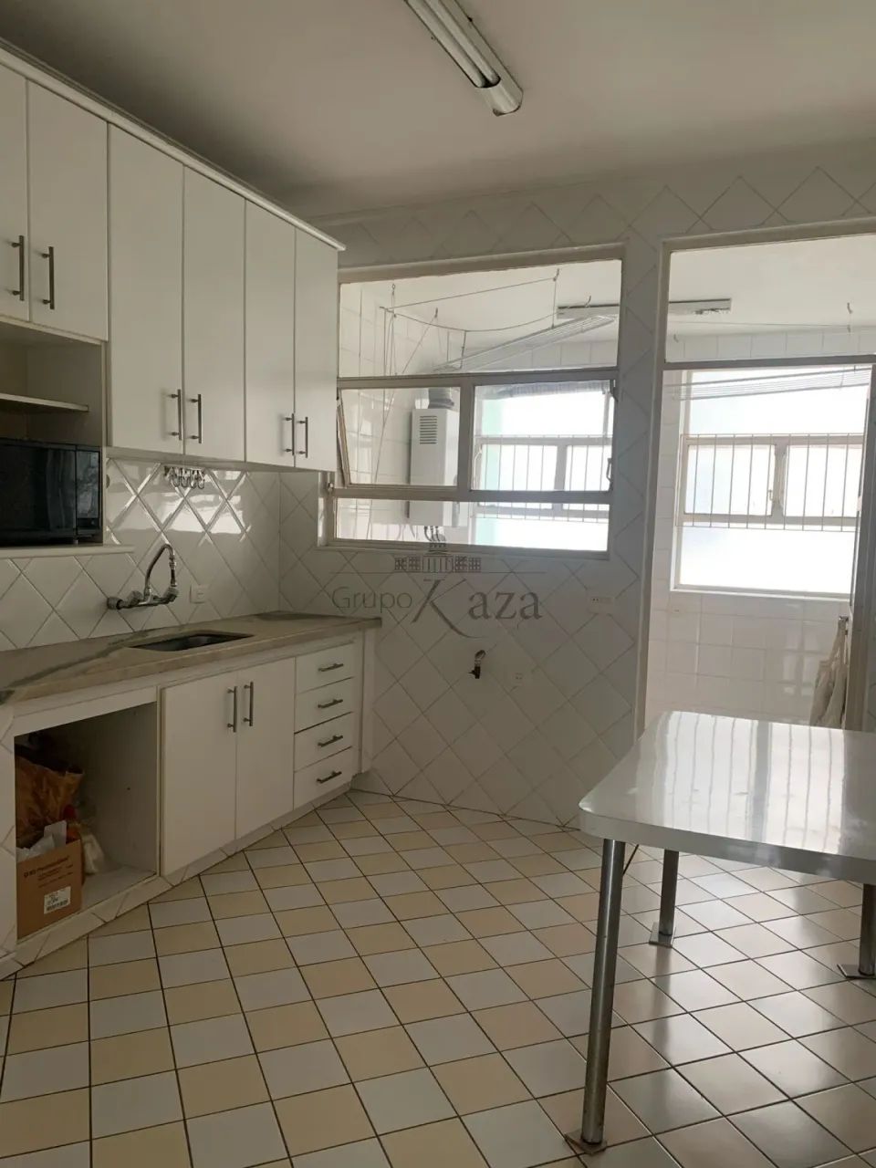 Apartamento - Itaim Bibi - 2 Dormitórios - 108m². - Foto 4
