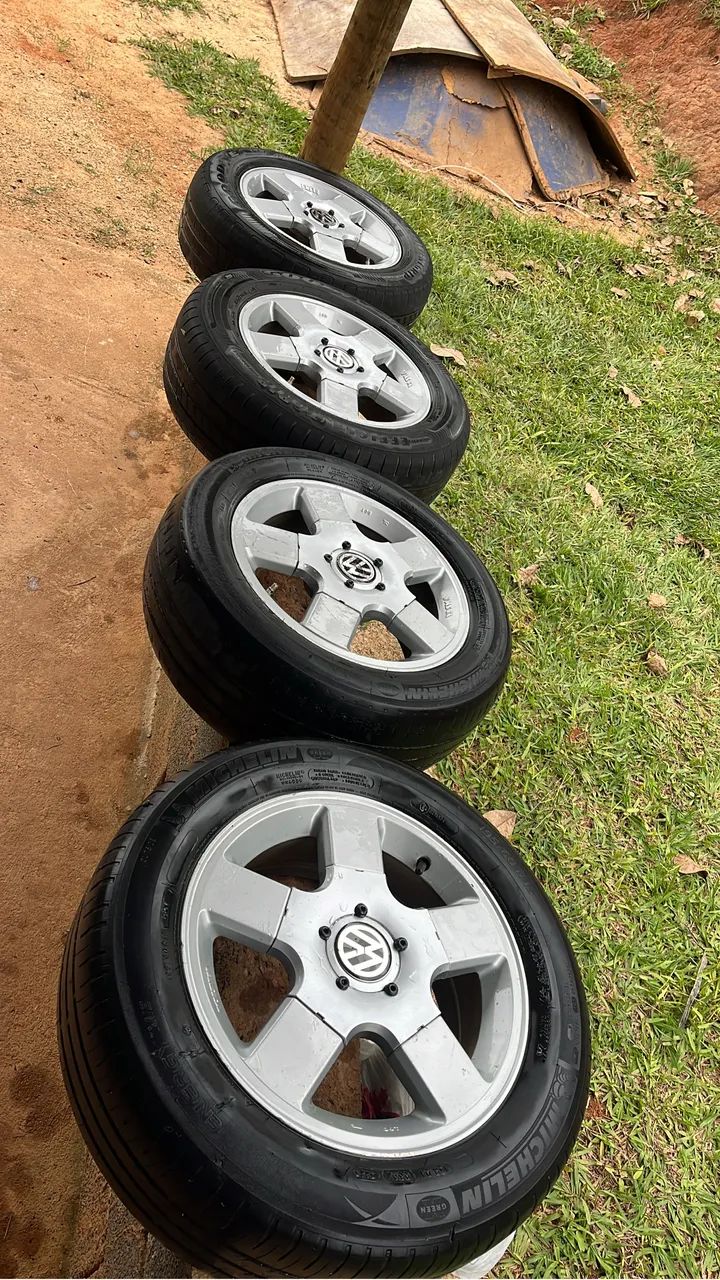 Vendo PRA HJ rodas gol TSI aro 15 - Foto 4