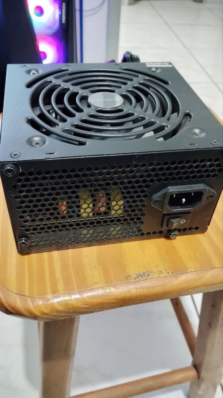 Fonte Gigabyte  450w - Foto 3