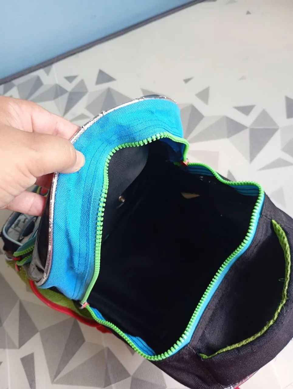 Vendo duas mochilas infantis  - Foto 4