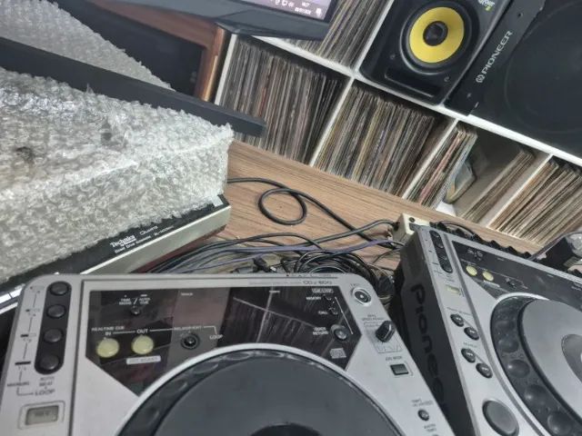 02 Cdj 800 midi - Equipamentos e Acessórios de Som - Raiz, Manaus