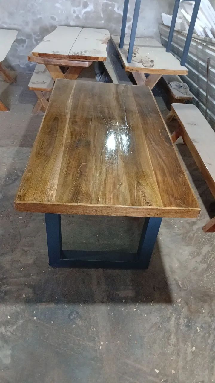Mesa com base de metalon madeira de ipê  - Foto 3