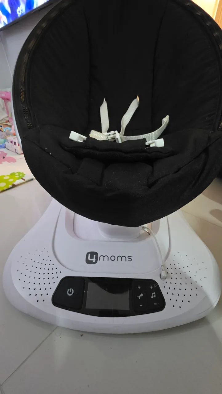 Cadeira de Balanço Mamaroo 4 moms