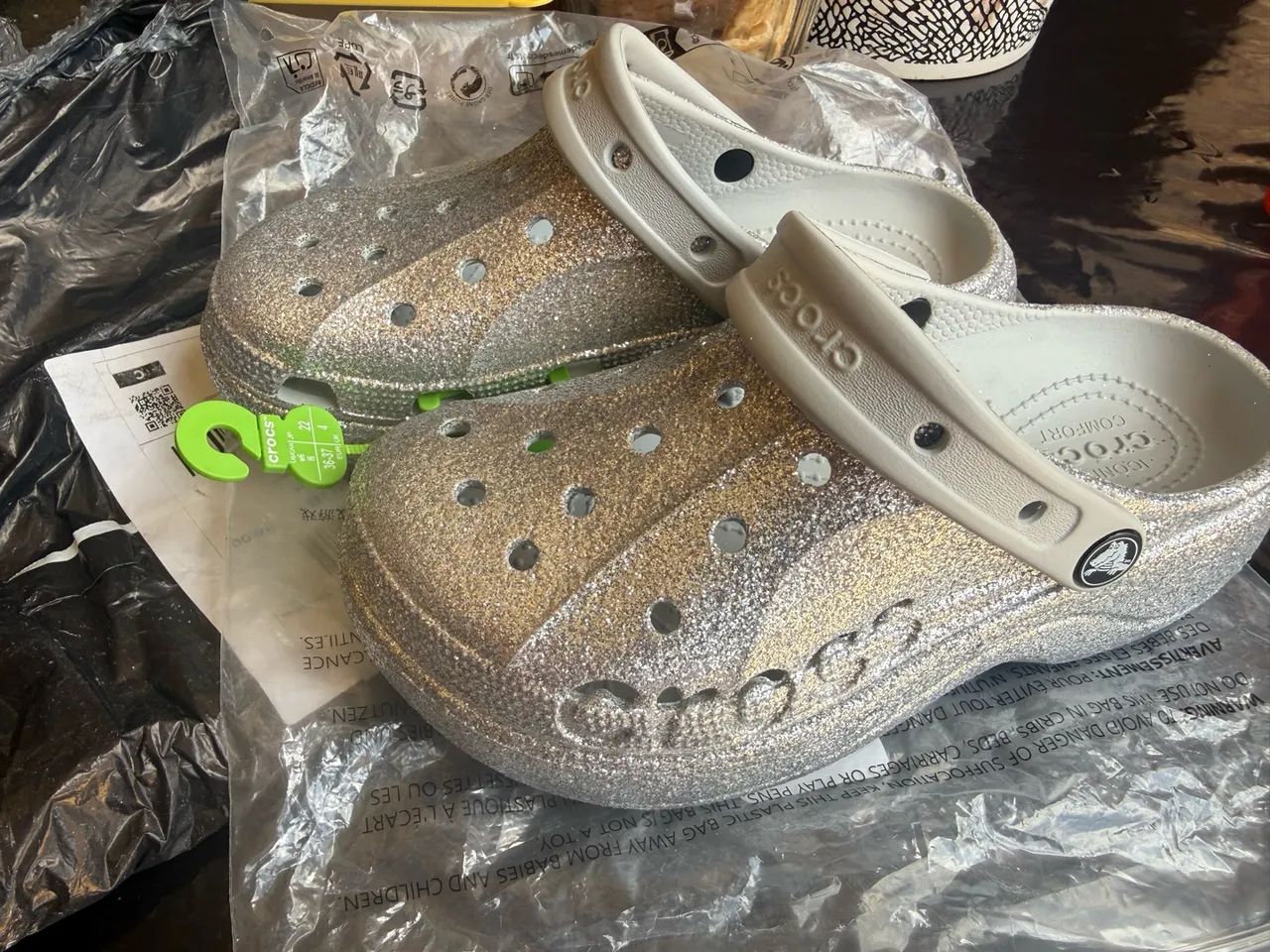 Crocs original nova - Foto 2