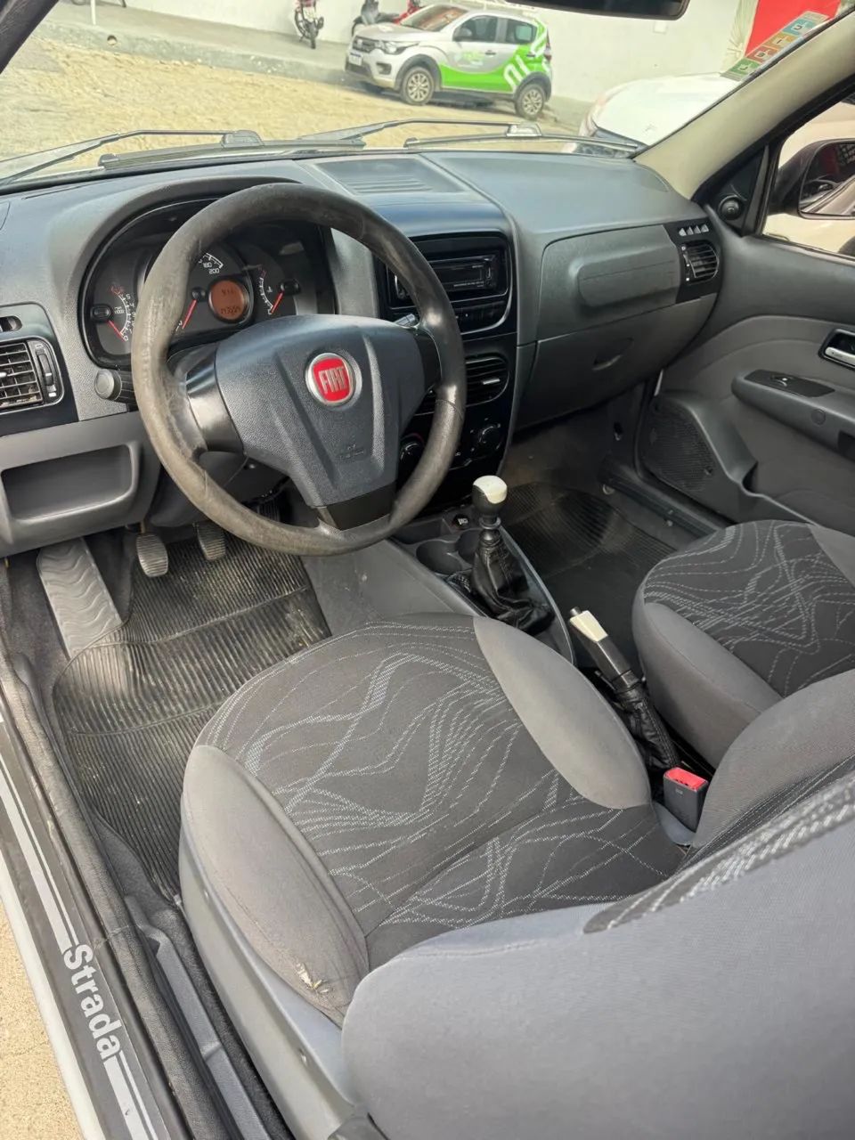 Fiat Strada Working Celeb.1.4 Fire Flex 8V CD 2013 - Foto 3