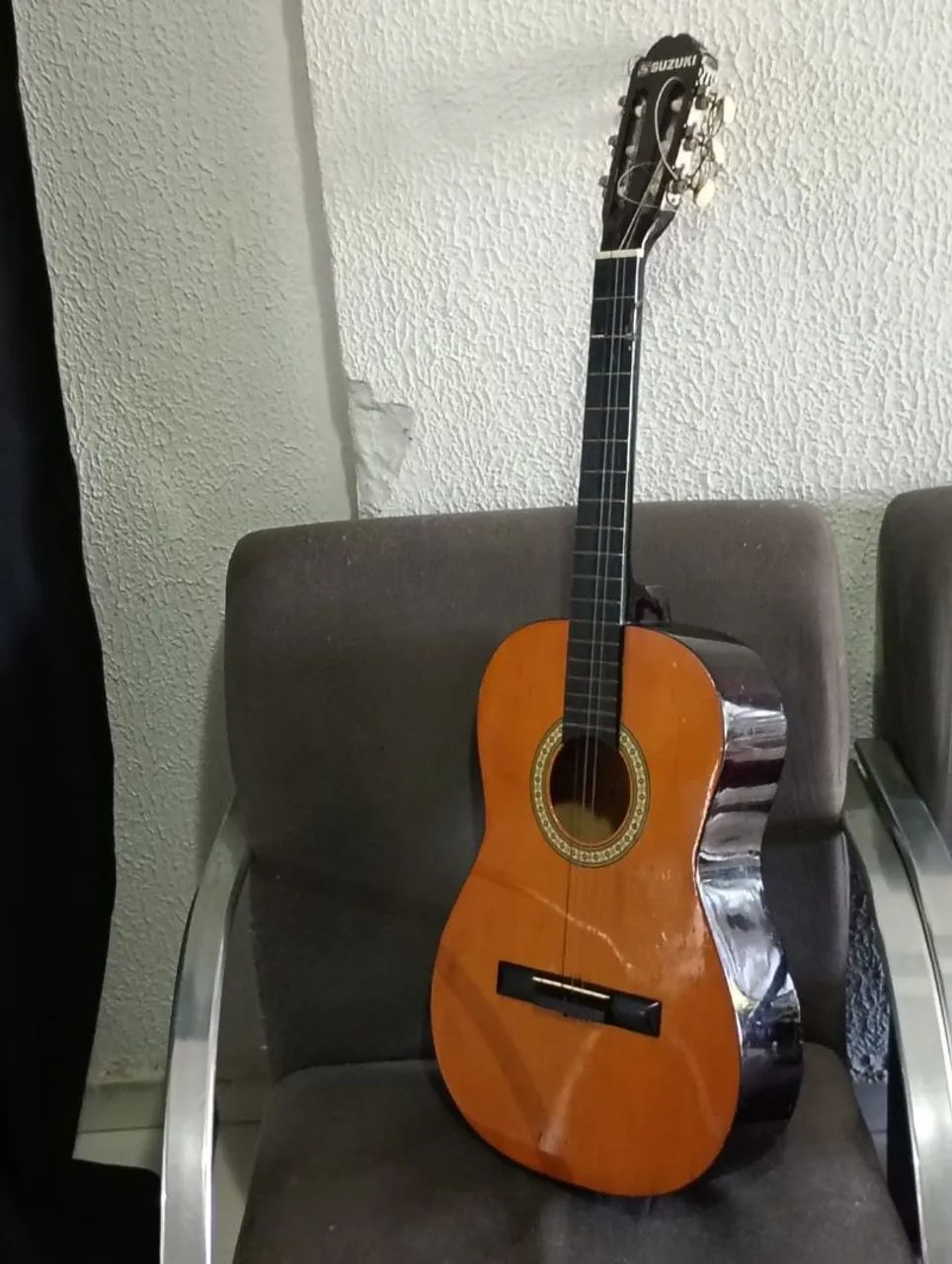 Violão Suzuki