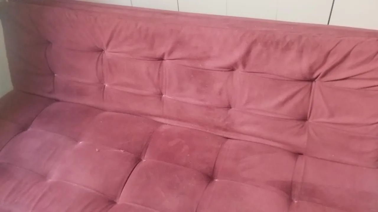 Sofá cama vermelho