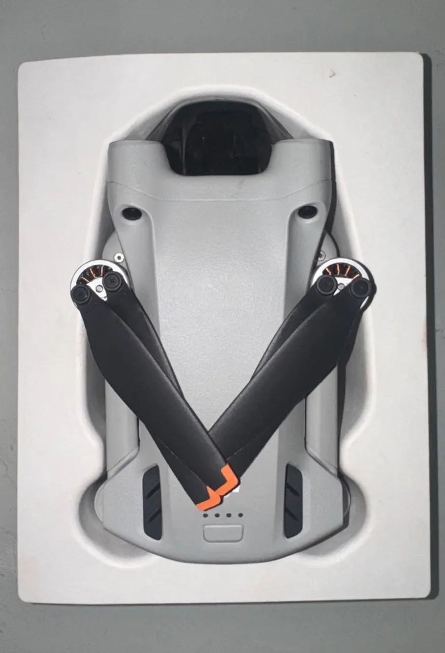 Drone DJI Mini 3 + Kit Fly More - Foto 3