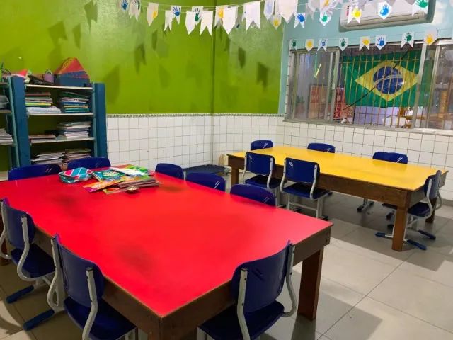 Escola de Ensino Fundamental em Costa Barros com 900m² - Foto 3
