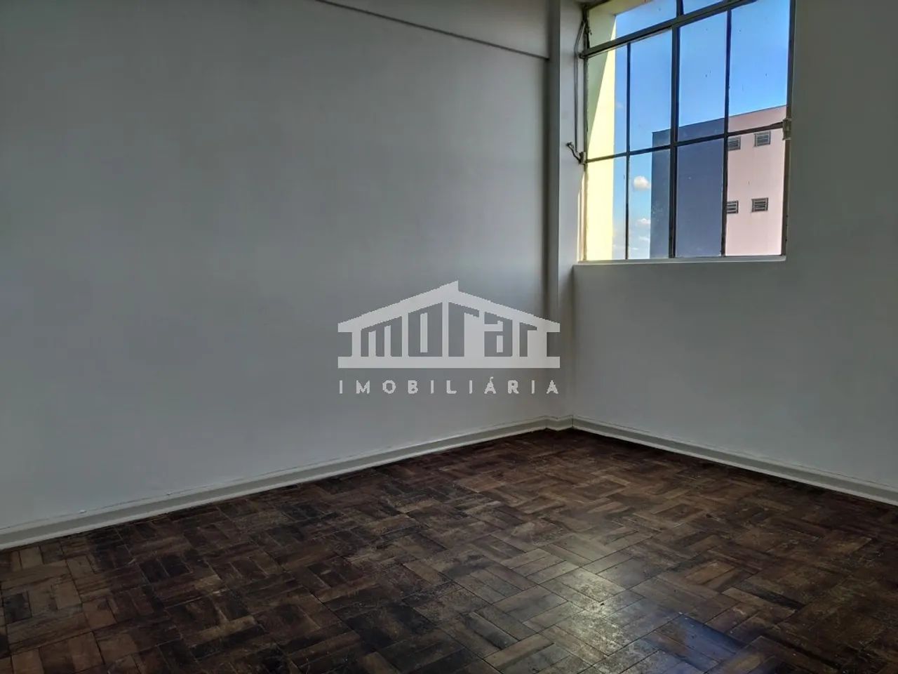 Apartamento de 2 quartos no Edifício Centro Comercial  Londrina/PR - Foto 5