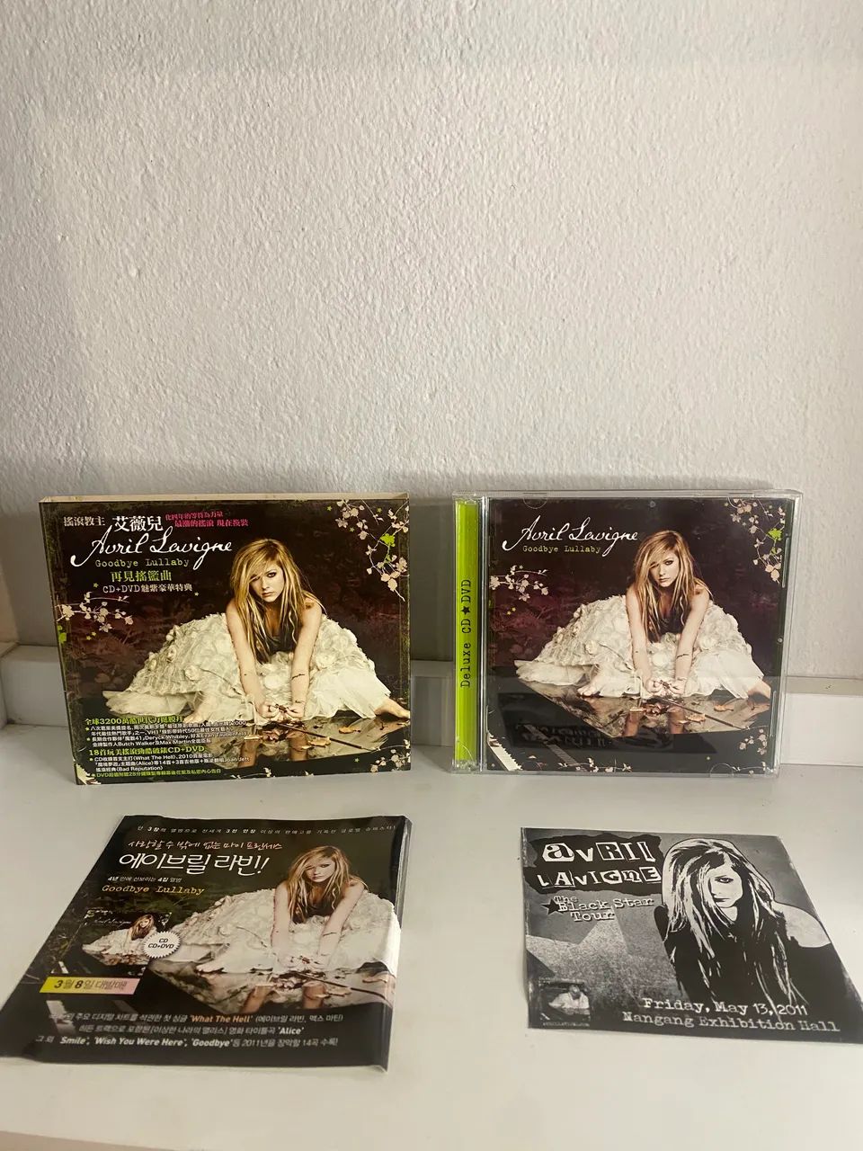 CD+DVD Avril Lavigne Edição importada de Taiwan com slipcase (luva) - Foto 2