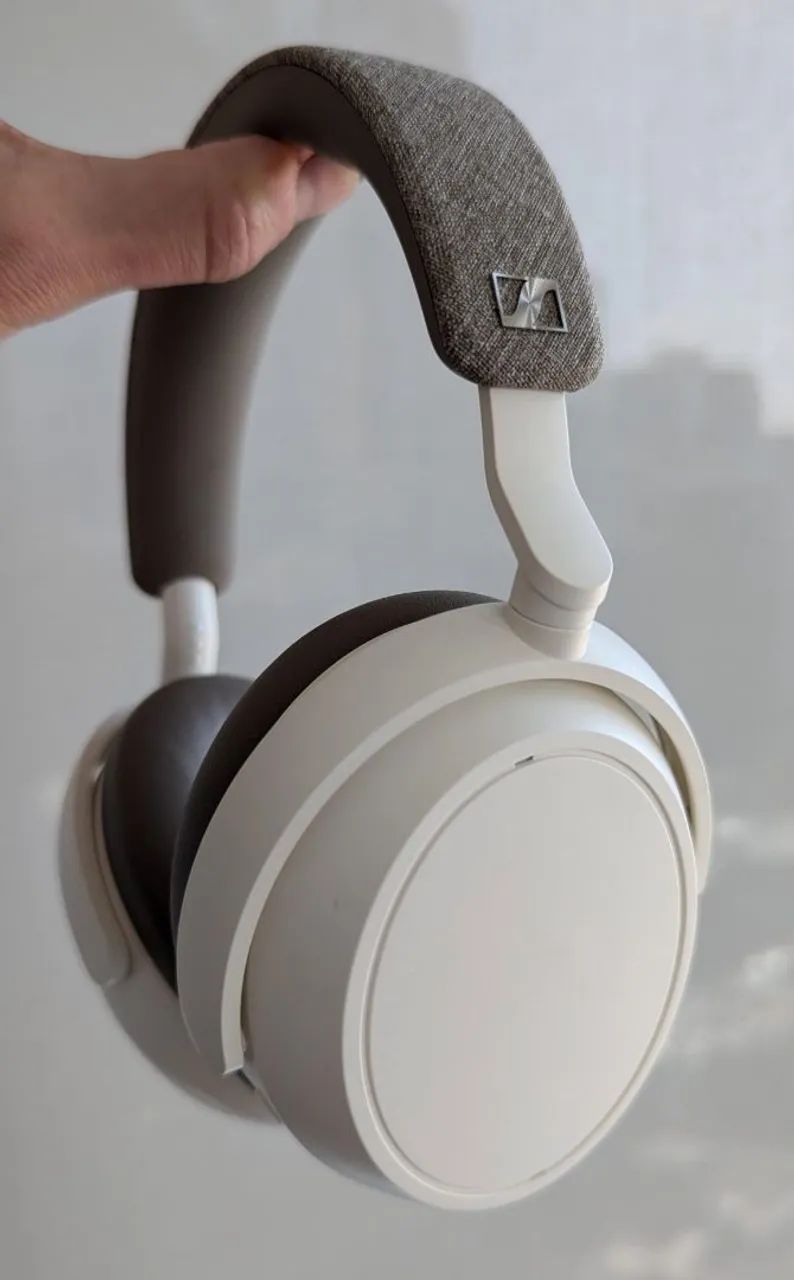 Headfone Momentum 4 NOVO - Foto 2