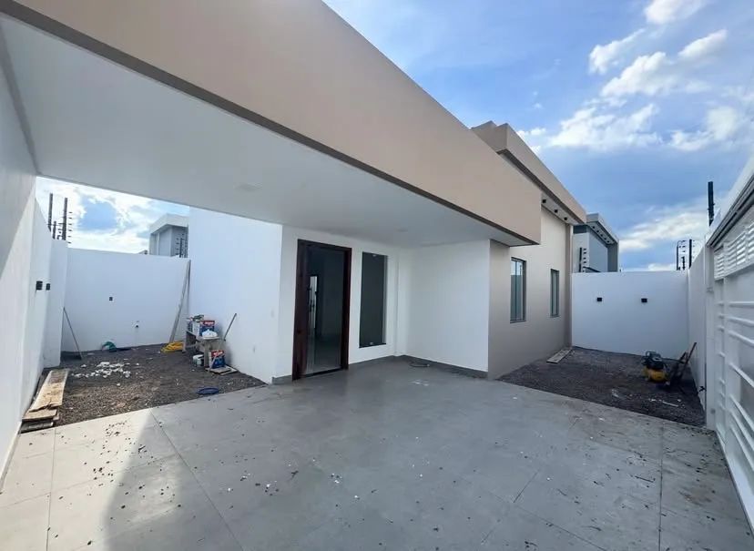 Casa com fachada moderna 