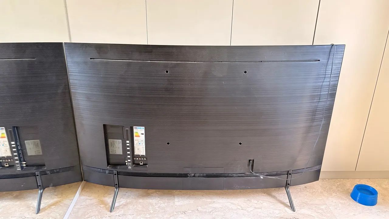 TV Samsung 65p 4K UHD - Foto 2