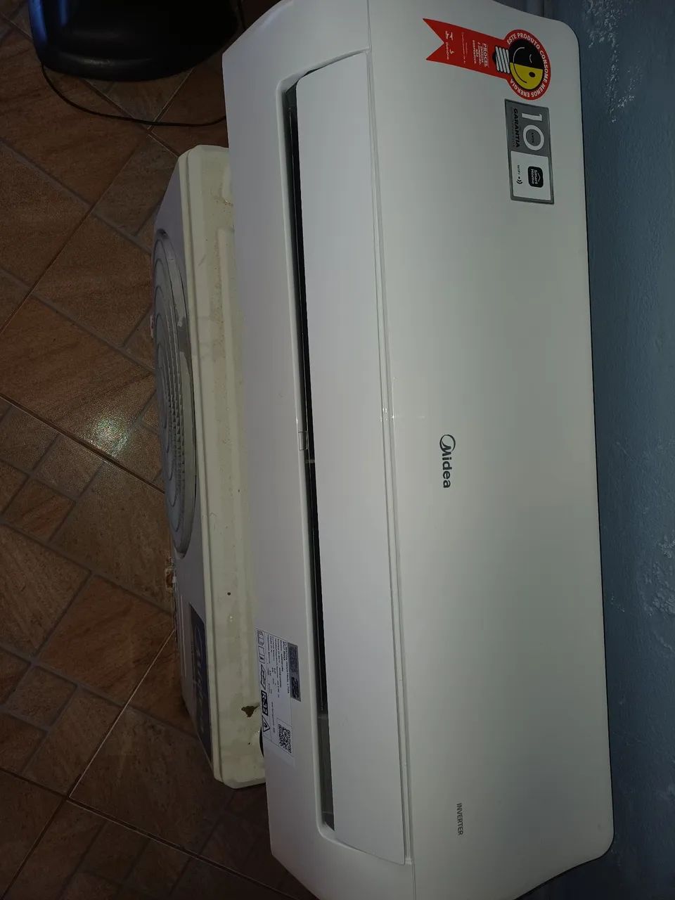 Split Midea 12000 BTUS. INVERTER - Foto 2