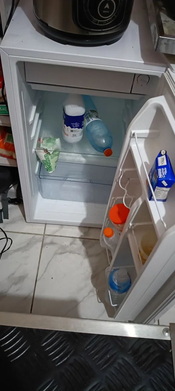 Frigobar 90litros  - Foto 3