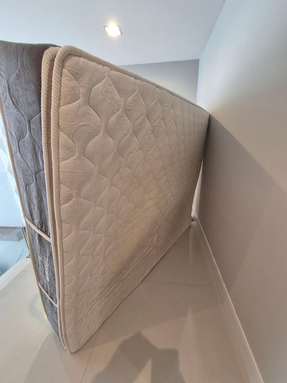 Colchão bem conservado Queen Size marca Itapecol - Titanium - Foto 3