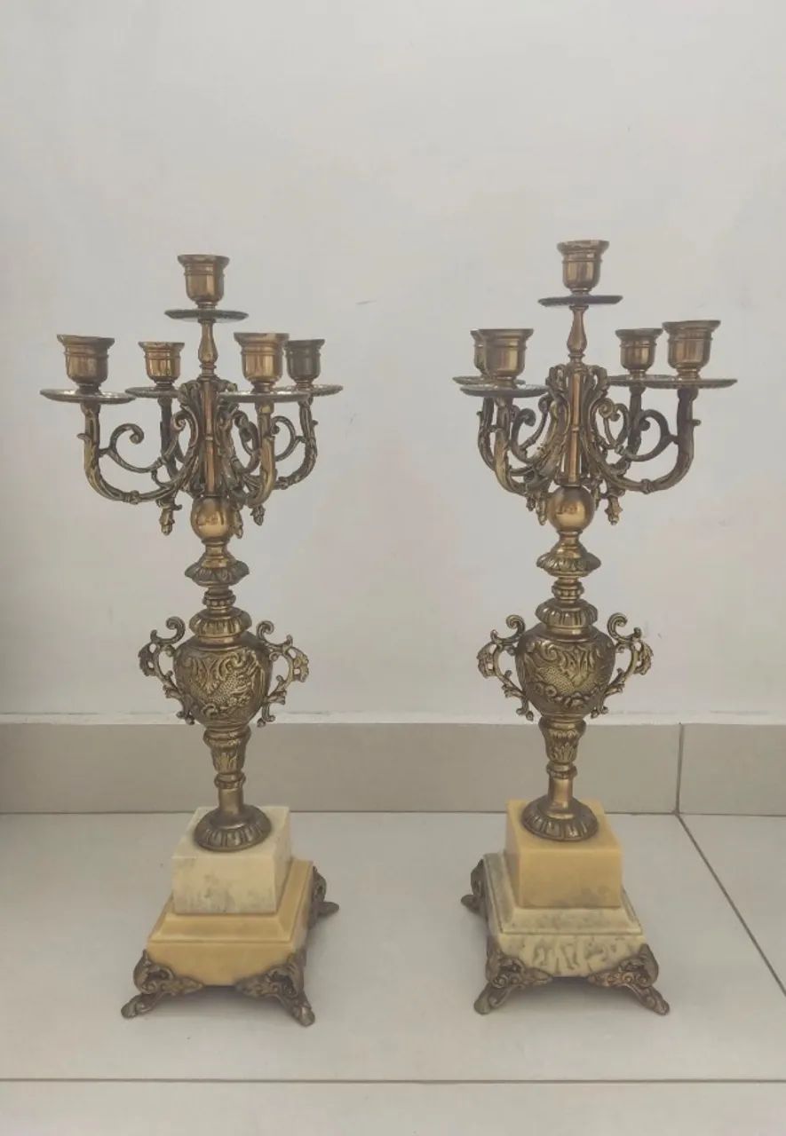 Castiçal vintage (apenas retirada)