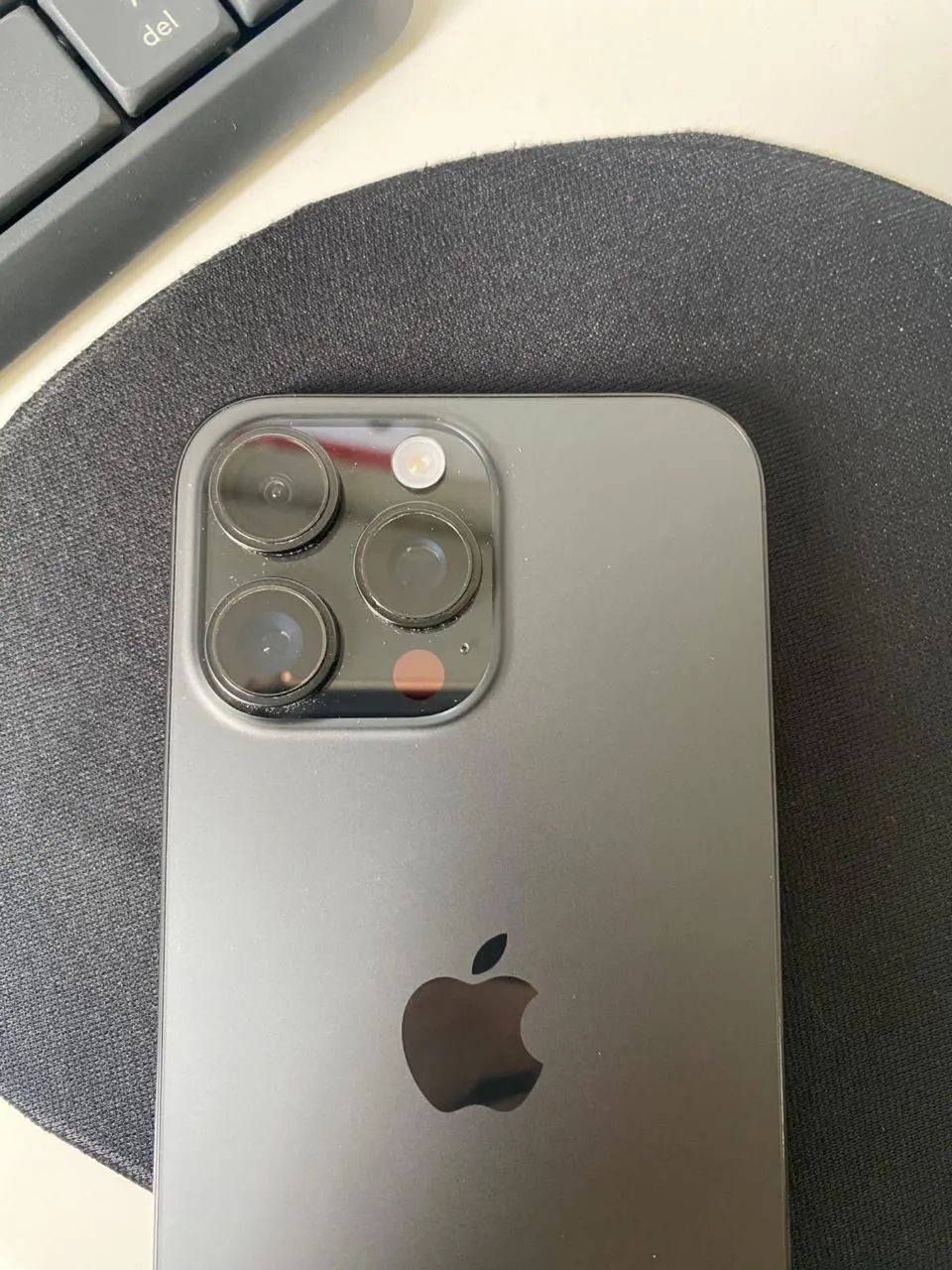 iPhone 16 Pro Max 512mb