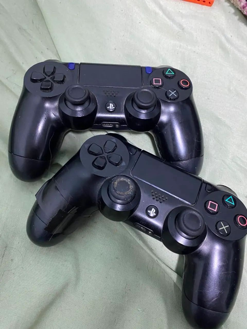 Controle original ps4 com defeito 