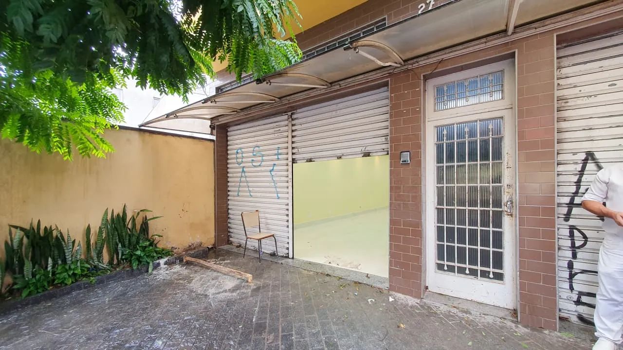 Loja na Rua Vale de Amoreira, 27 - 01  79 m² - Foto 2