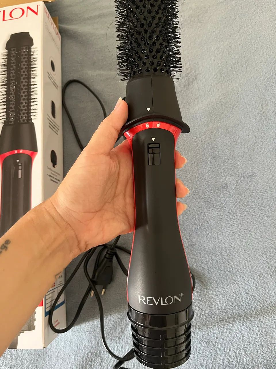 Escova secadora One Step Root Booster Plus Revlon  - Foto 2