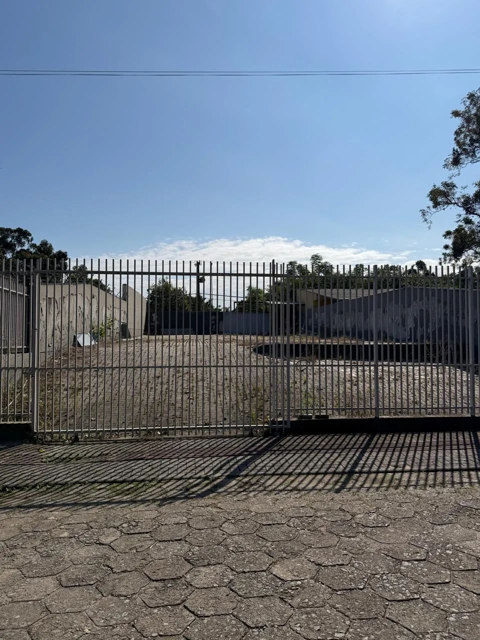 Excelente oportunidade 3 terrenos planos, lado a lado, com 1.080m2, com uma casa em 1 lote - Foto 5