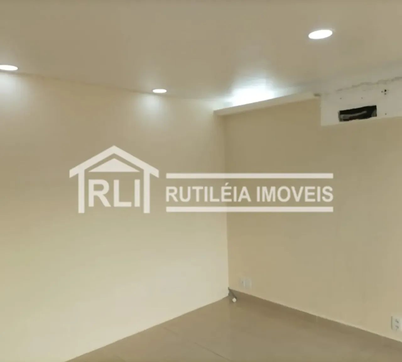 Rutileia Imóveis aluga excelente sala comercial no Edificio Office Tower, Centro, Itaboraí - Foto 4