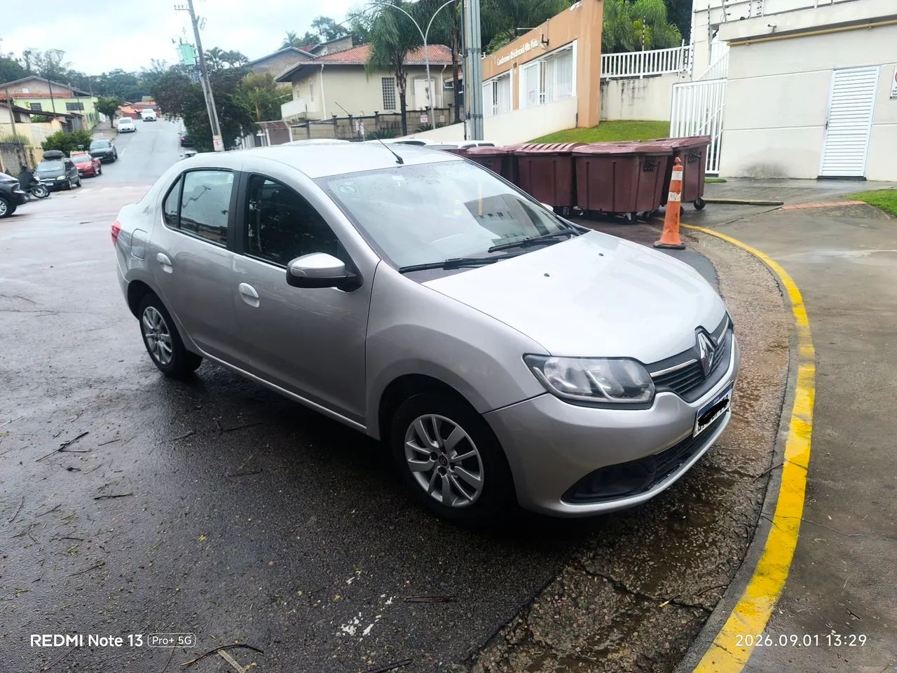 Renault Logan Expression Flex 1.0 12V 4P 2019 - Foto 2