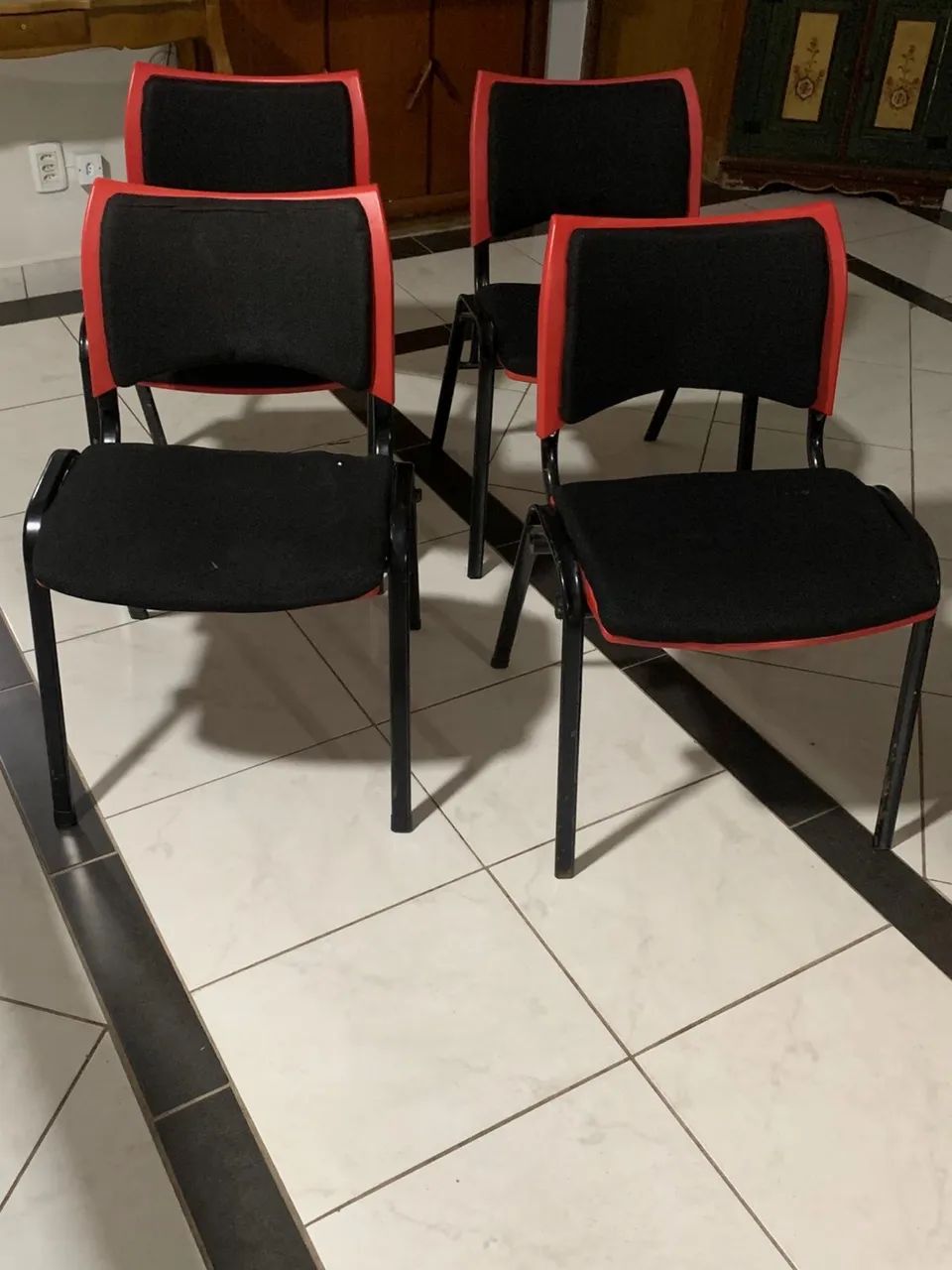 Conjunto 4 cadeiras  - Foto 2