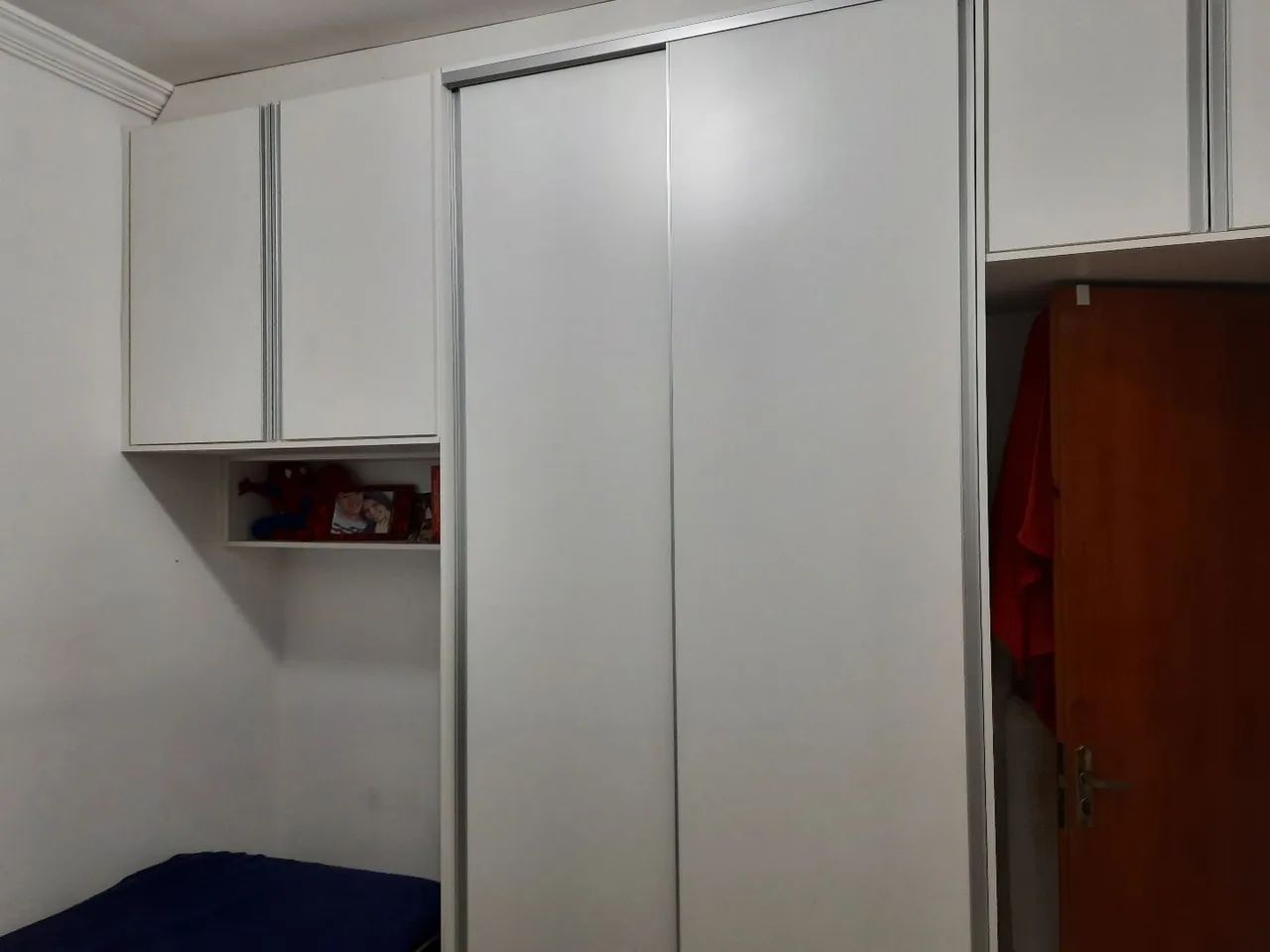 Apto  térreo, todo remodelado, 2 quartos, quitado, Tibery  - Foto 4