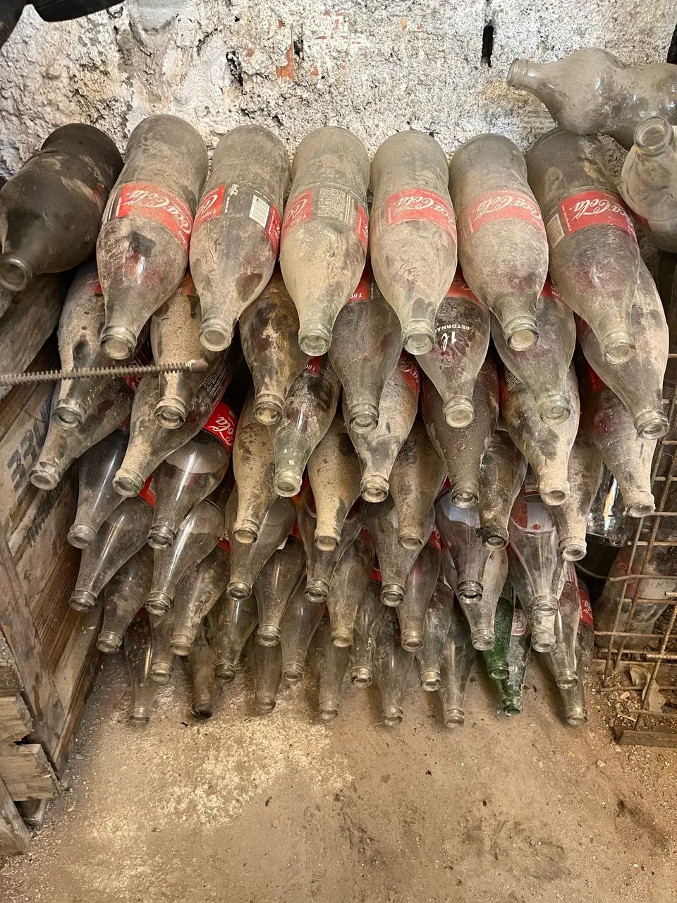 Vasilhames de 1L coca-cola - Foto 3