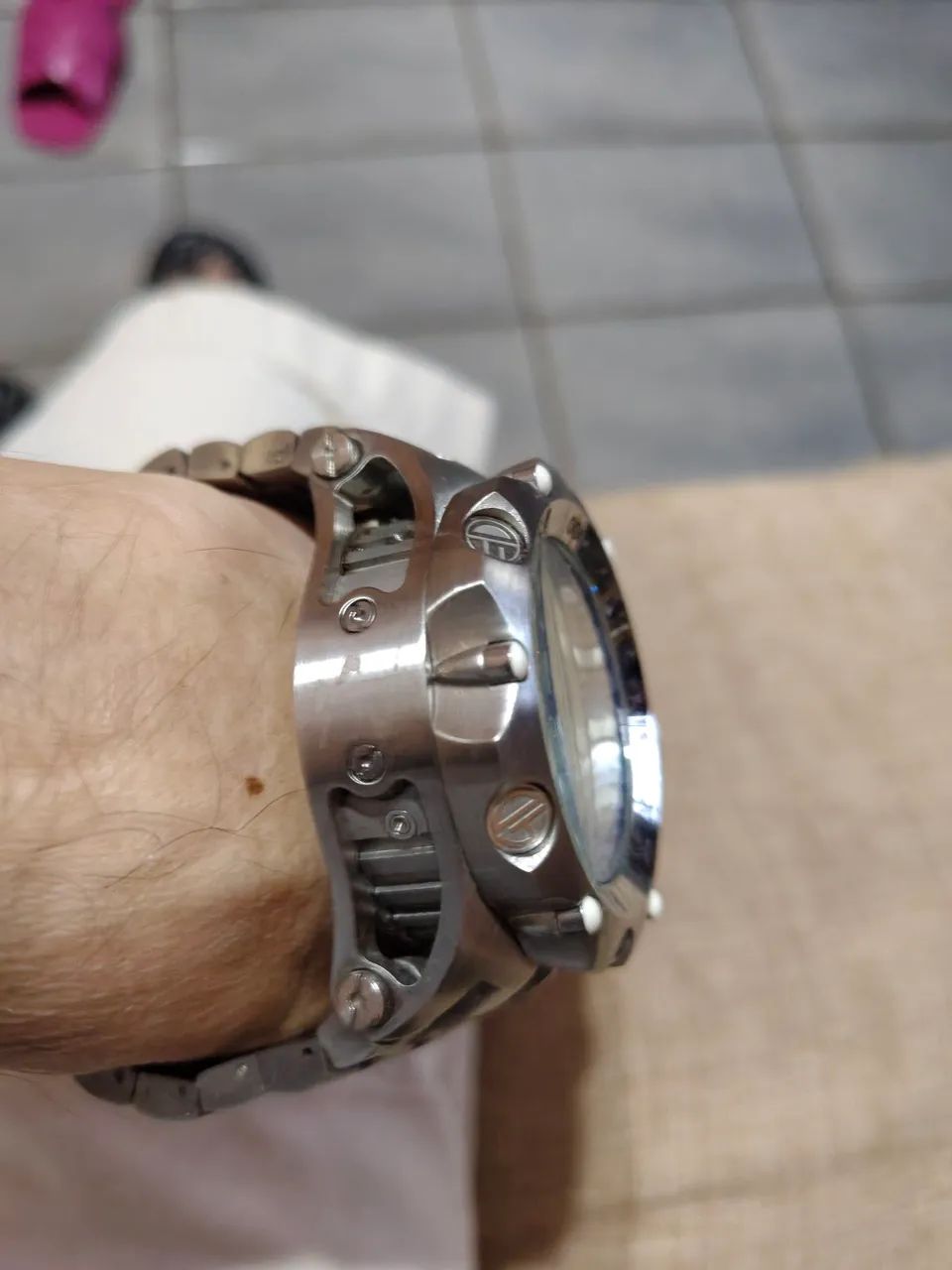 Vende se relógio Invicta Venom original  - Foto 5
