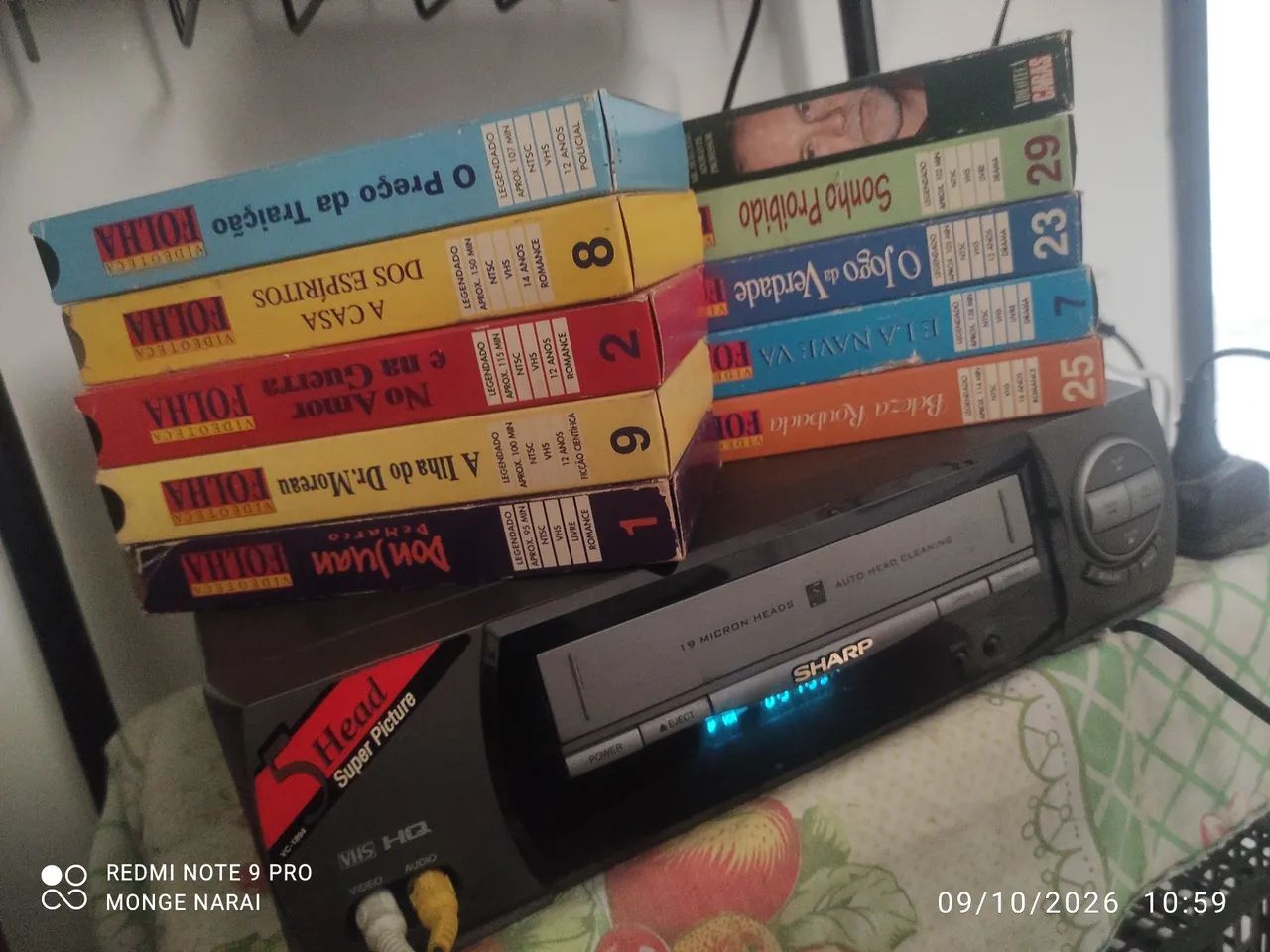 Vídeo cassete Sharp com controle + 10 fitas VHS  - Foto 2