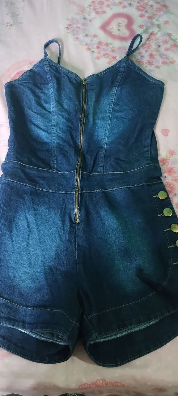 Macacão jeans tamanho G veste até 42 - Foto 2