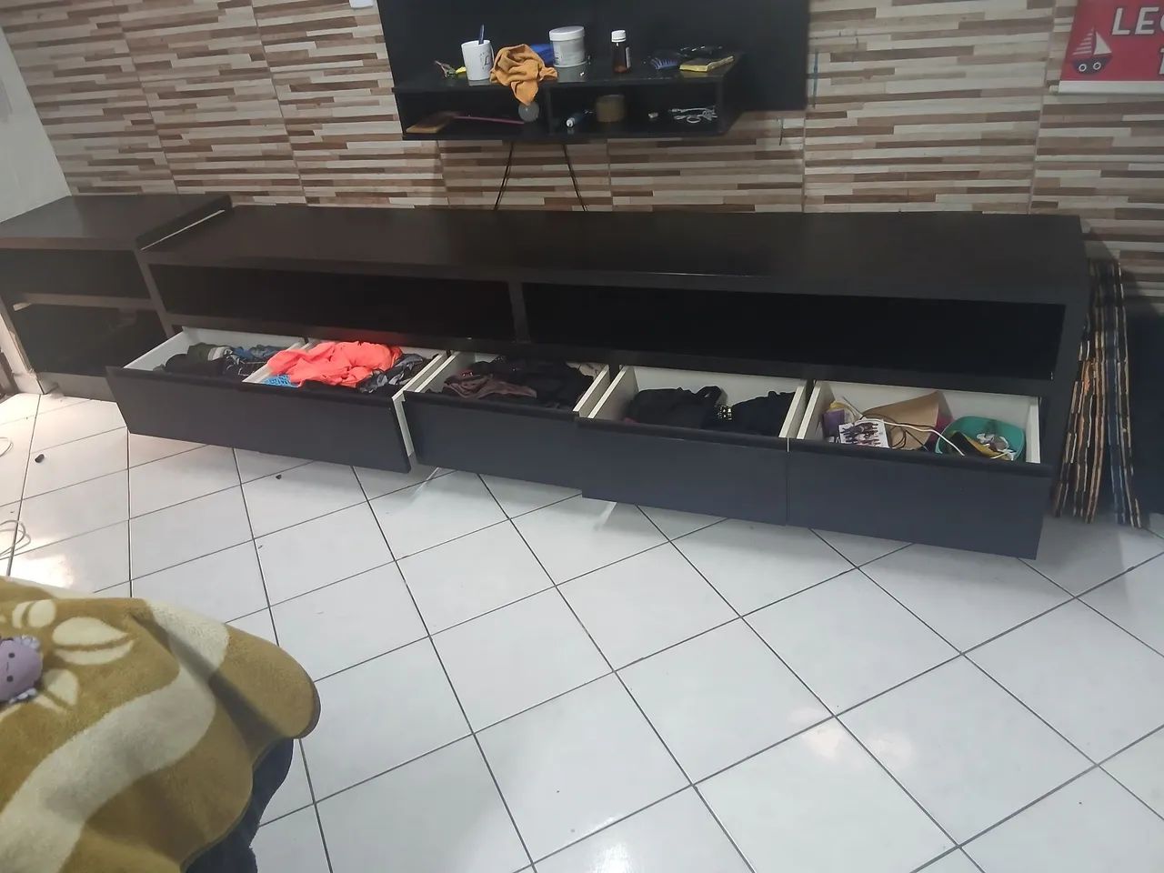 Rack para sala madeira maciça  - Foto 2