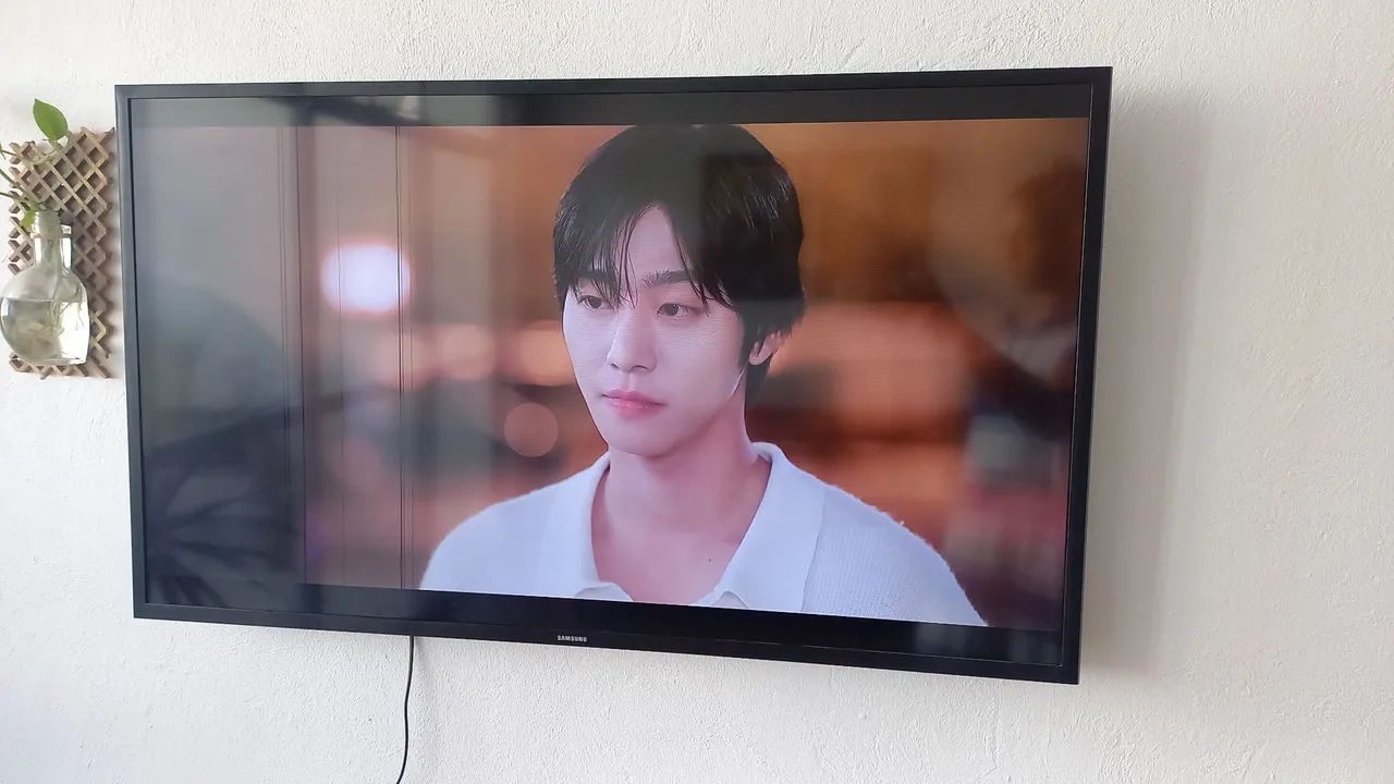 Televisão Samsung 43" Smart TV - Foto 4