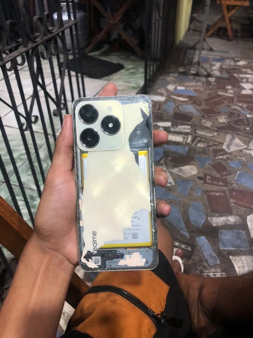 Celular realmec61 