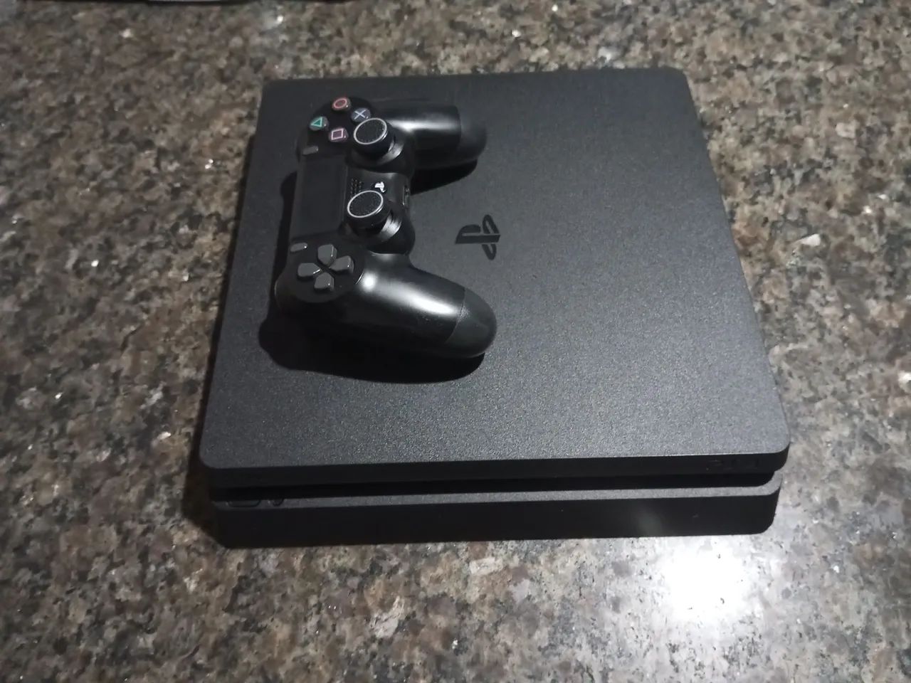 VENDO PS4 SLIM 1TB