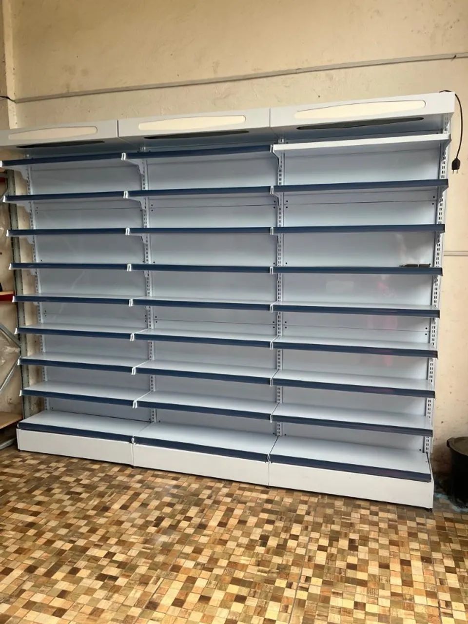 Gôndolas farmácia  VALORES A CONSULTAR 